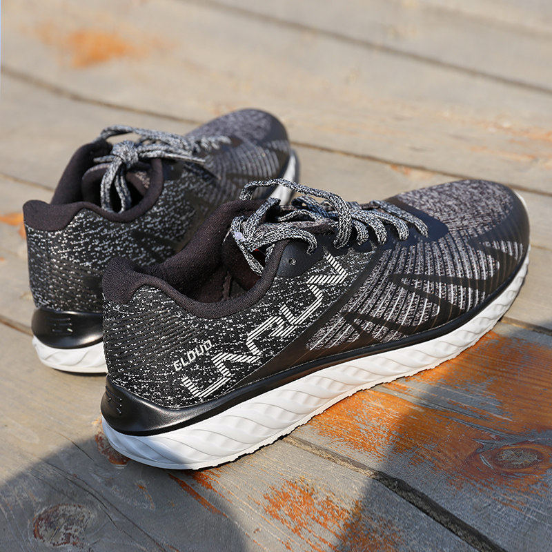 Li Ning running shoes women's shoes 2021 winter new cloud 4 generation shock-absorbing non-slip 3M reflective integrated woven sports running shoes - Taobao