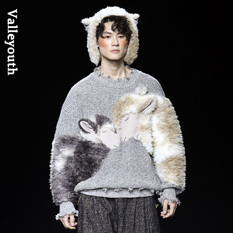 Sheep Sheep Heavy Industry Retro Three-Dimensional Plush Lamb Loose Fit Oatmeal Gray Sweater Valley Youth Original Men's Clothing Sheep Sheep Heavy Industry Retro Three-Dimensional Plush Lamb Loose Fit Oatmeal Gray Sweater Valley Youth Original Men's Clothing