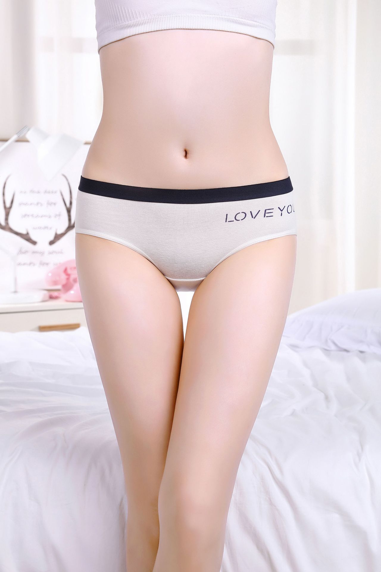 Quần lót nữ trung eo 100% cotton tập tin kích thước lớn in liền mạch dễ thương sexy cô gái tóm tắt