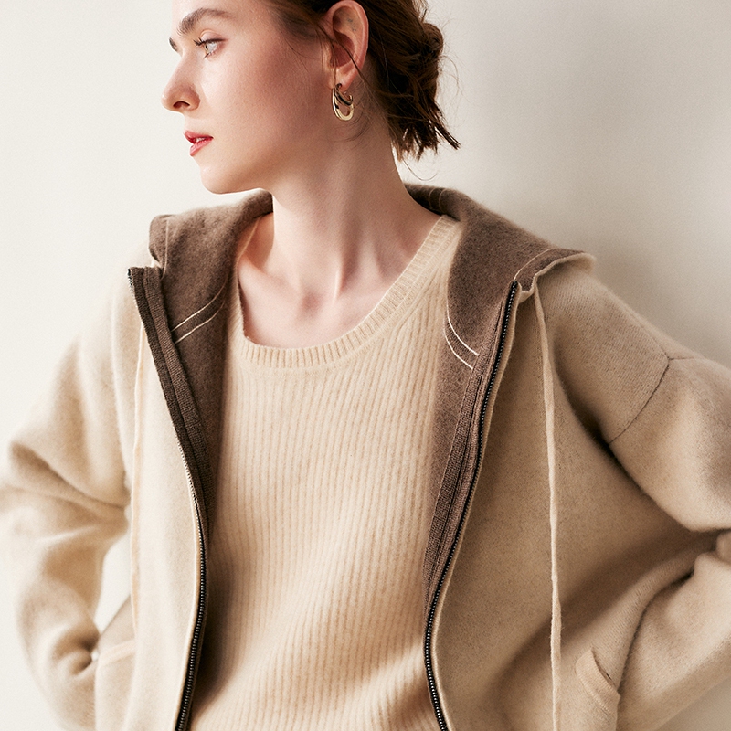 Air Layer Thickened Loose Cashmere Coat Warm Zipper Hooded Cardigan 2025 Autumn and Winter Women's Knitted Top