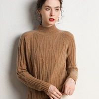 Золотой песчаный верблюд