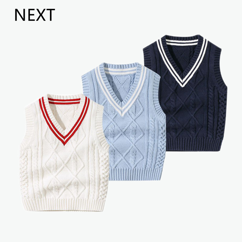 UK NEXT Boy clothing 2021 Chunqiu boy knit waistcoat 100 lap vest baby outside wearing a new foreign fashion
