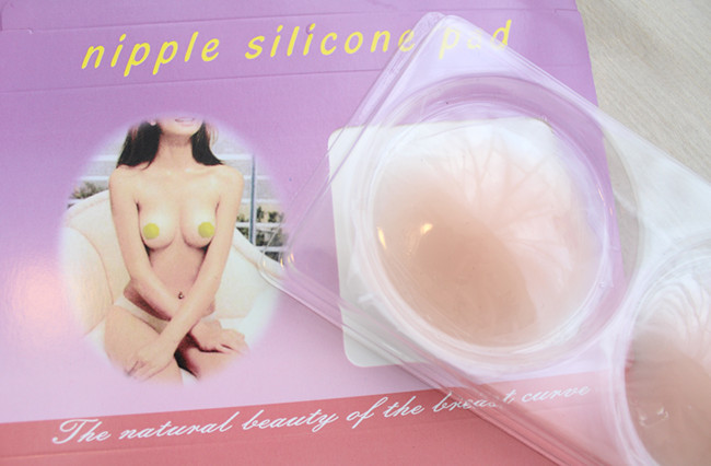 Thế hệ thứ ba của silicone bơi không thấm nước thoáng khí núm vú dán chống va chạm ngực chống ánh sáng quầng vú dán núm vú dán ngực tạo khe