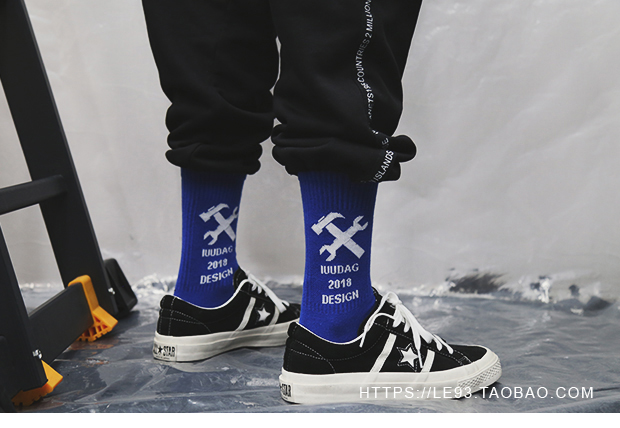 Xu hướng đường phố hip hop thời trang ván trượt chữ cao đẳng Harajuku gió thể thao ống cotton vớ nam và nữ vớ thể thao tất lười nam