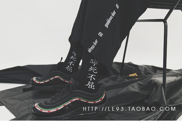 Tide thương hiệu INS phong cách Harajuku CHIC Bảng chữ cái Trung Quốc ban đầu thể thao ống cotton vớ Nam và nữ hip hop vớ trượt ván