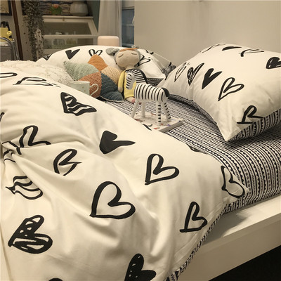 ins Nordic simple black and white love bed four-piece cotton pure cotton quilt cover 1.5m1.8m three-piece apartment
