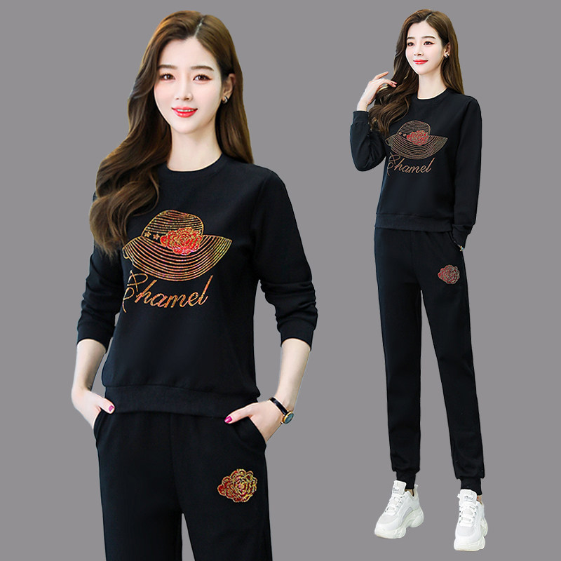 Casual Suit 2023 New Women's Fashion Ocean Gas Reduction Age Big Code Explicit Goddess Fan Two Sets Career Suit 