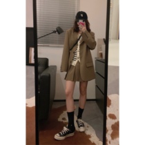 viiwen is a skinny and good version of private short folded half - body skirt anti - walking skirt