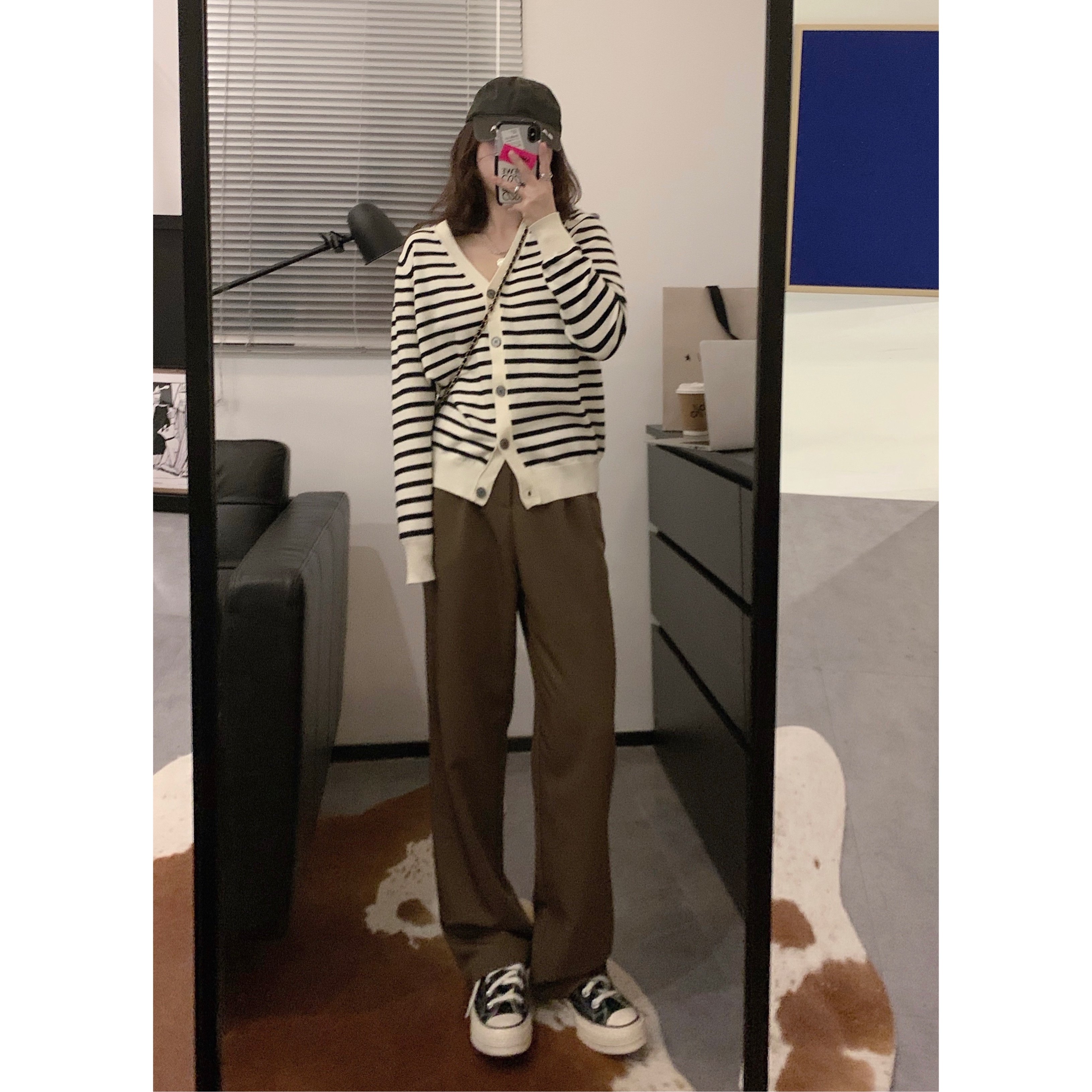 viiwen classic stripe control, can be layered and worn alone, soft glutinous V-neck striped knitted cardigan small coat