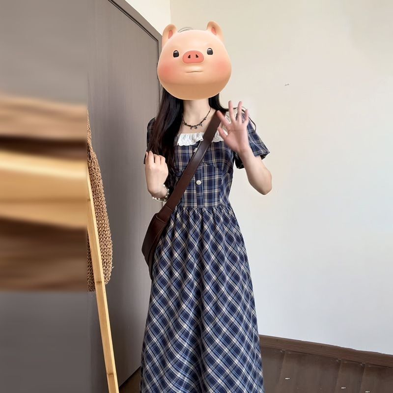 Korean Retro Plaid Square-Neck Puff-Sleeve Dress for Women, Summer 2026 New Style, Petite College-Style Long Dress