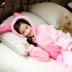 Bộ đồ ngủ trẻ em Siamese Coral Velvet Winter Winter Girl Baby Anti-Kicking Home Service Girls Flannel đồ ngủ bé gái Áo liền quần