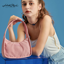 HOTSTYLE armpit half moon bag female summer 2021 New French small bag portable shoulder bag advanced sense niche bag