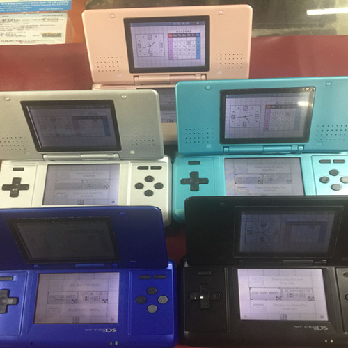 Original Nintendo NDSL NDS handheld handheld machine GBA pocket black and white 2 Chinese FC nostalgia