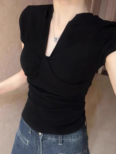 Черный женский топ с v-образным вырезом и короткими рукавами во французском стиле, лето 2025, новый нишевый дизайн, женский топ на правое плечо, утягивающий талию