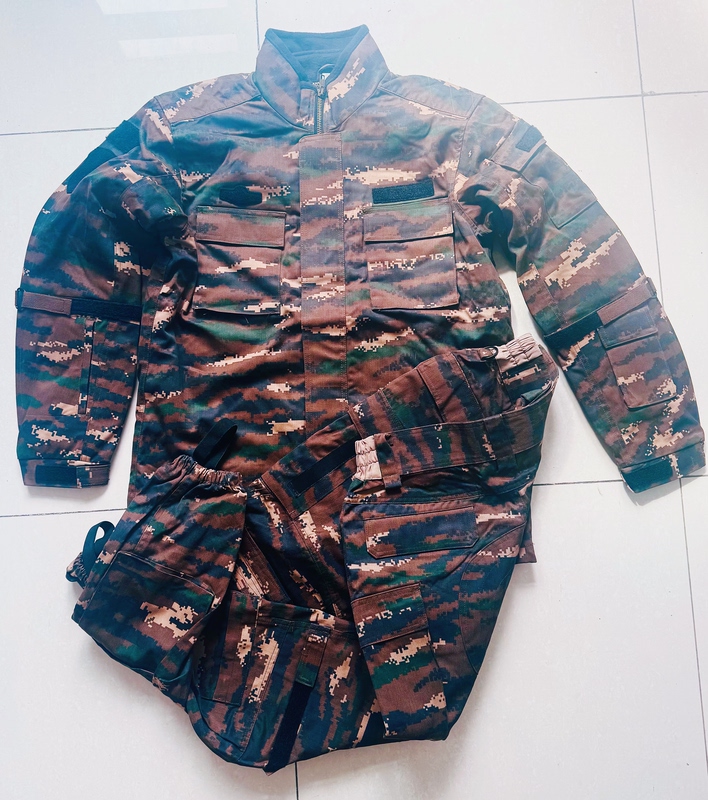 American-Style High-Altitude Area Tiger-Spot Jacket Three-Piece Set with Liner, Mountaineering and Camping Jacket, Student Military Training Instructor Uniform American-Style High-Altitude Area Tiger-Spot Jacket Three-Piece Set with Liner, Mountaineering and Camping Jacket, Student Military Training Instructor Uniform