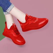 Red womens shoes casual shoes 2021 new autumn soft bottom mother small red shoes flat light womens sports shoes