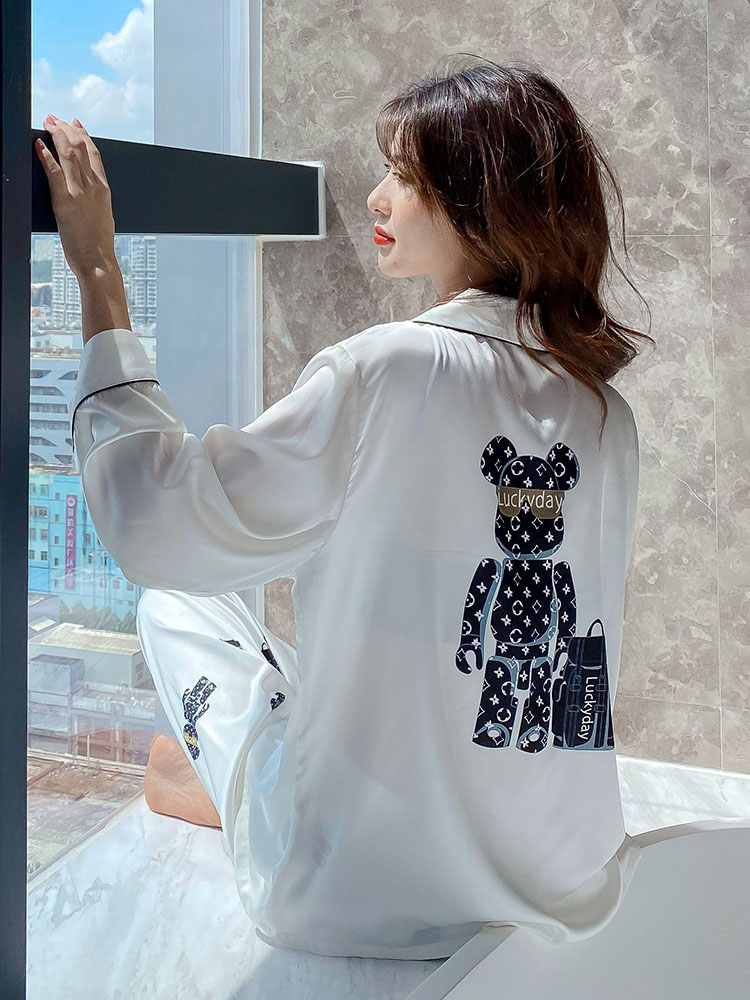 Pajamas women's spring and autumn ice silk long-sleeved can be worn outside the net red explosion style ins wind cartoon big-name home clothes summer suit