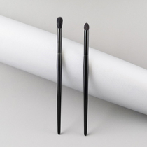 Y* L poplar woods wool bulk powder brushed blush high light brushed tongue shaped powder bottom brushed eye shadow brush details flawless brush