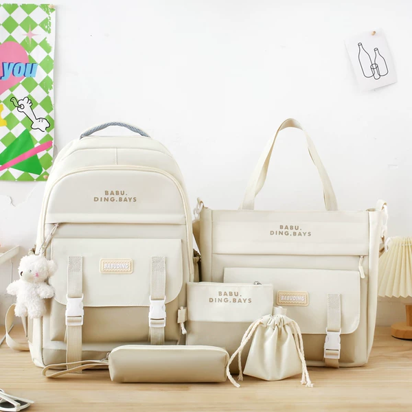 Товары от 梓萌网包