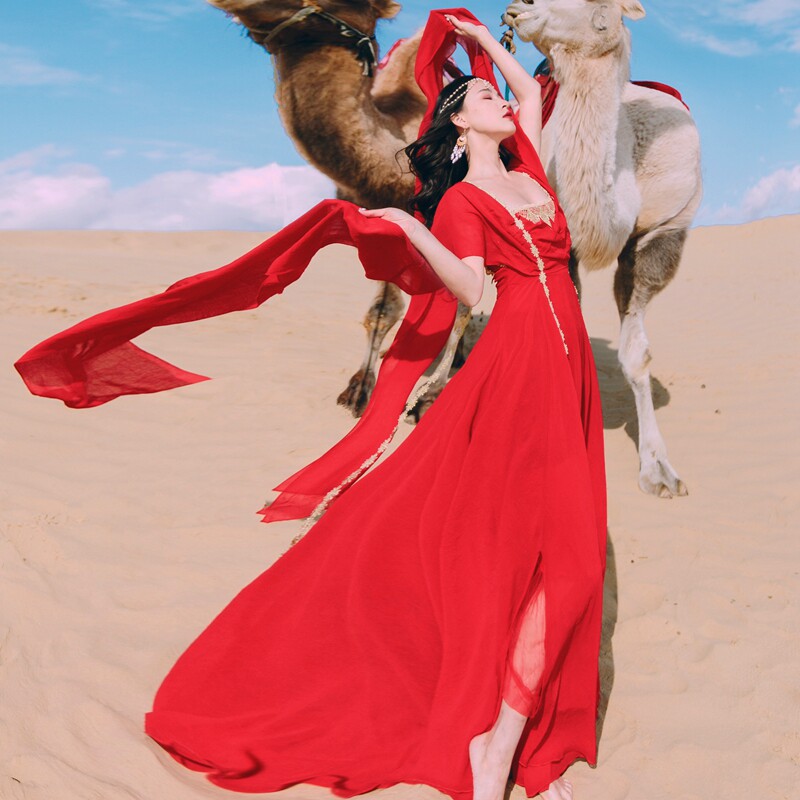 Travel shot large red dress exotic style retro embroidery ethnic tourism desert long dress Qinghai Tibet