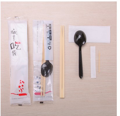 Disposable chopsticks four pieces of commercial takeaway packaged quick son spoon Four all-in-one cutlery bowl chopstick suit Three sets