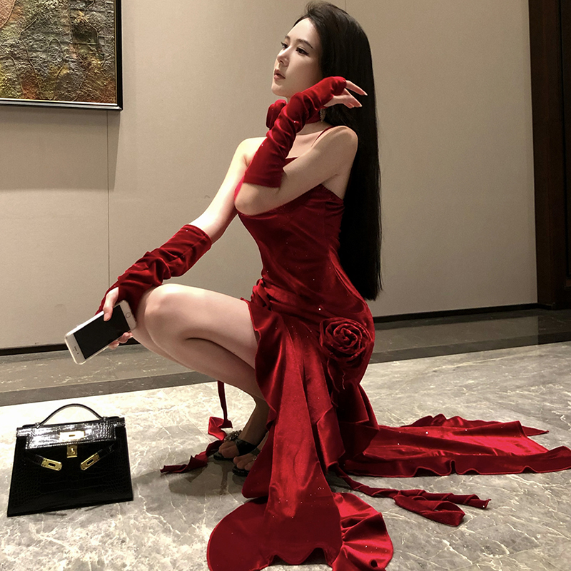 Pure Desire New Year Christmas Shirt Irregular Red Ribbon Sexy Dancing Velvet Skirt Prom Birthday Dress