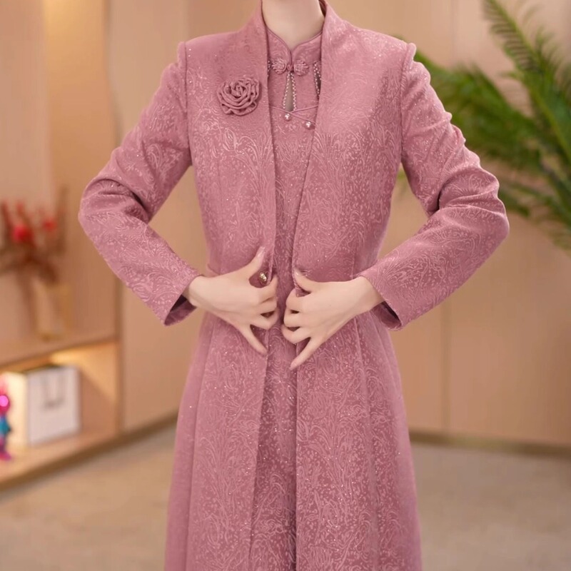 High-End Jacquard Soft Gold-Spun Windbreaker Two-Piece Set for Women, 2026 Autumn New Fashion Stylish Mother's Dress