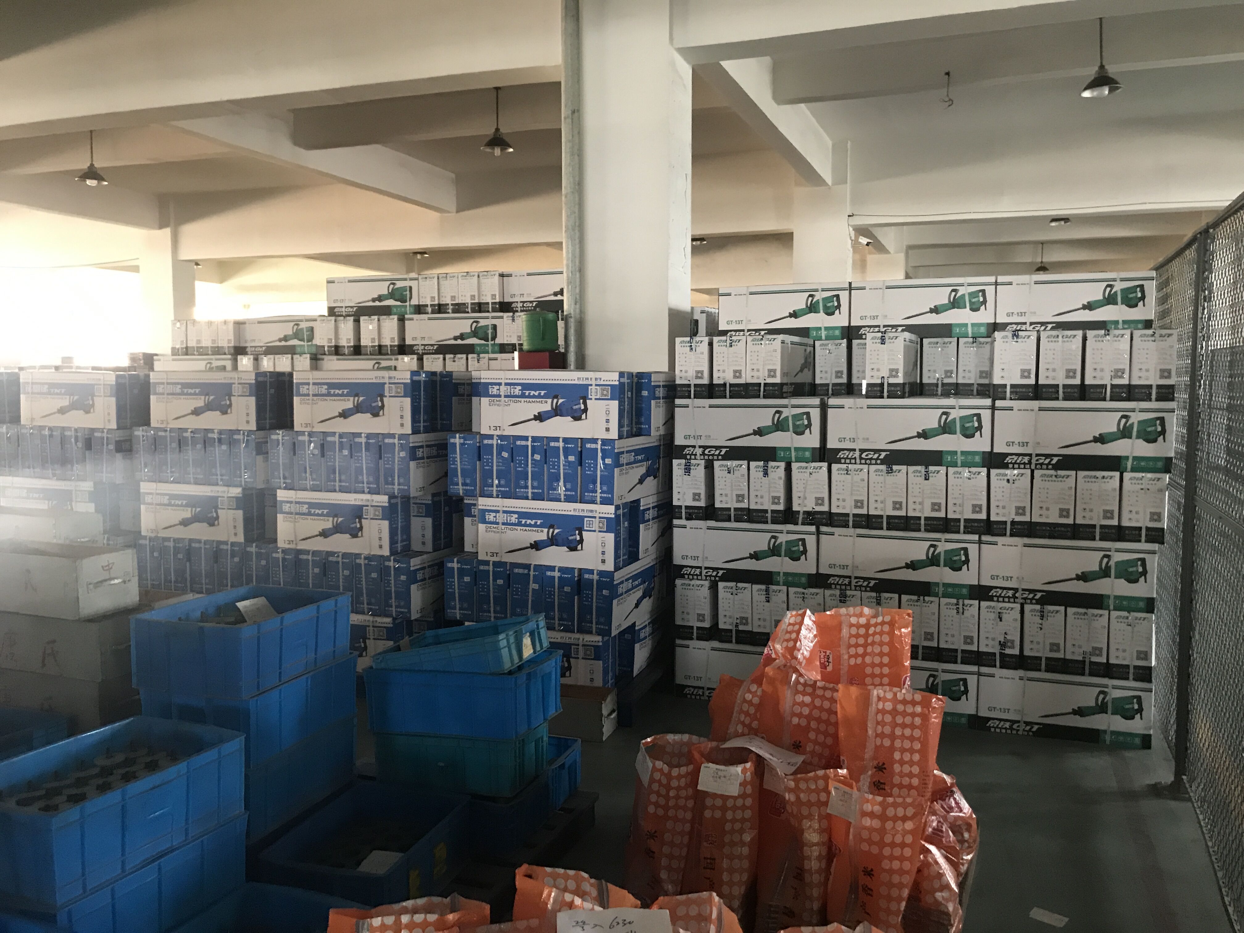 Original antimony, SANMAZING Iron Hammer Drilling Pixel TNT Accessories Big Electric Pitch Hammer Drilling Drill Drill Drill Drill Drill Drill Drill Drill Drill Drill Drill Drill Drill Drill