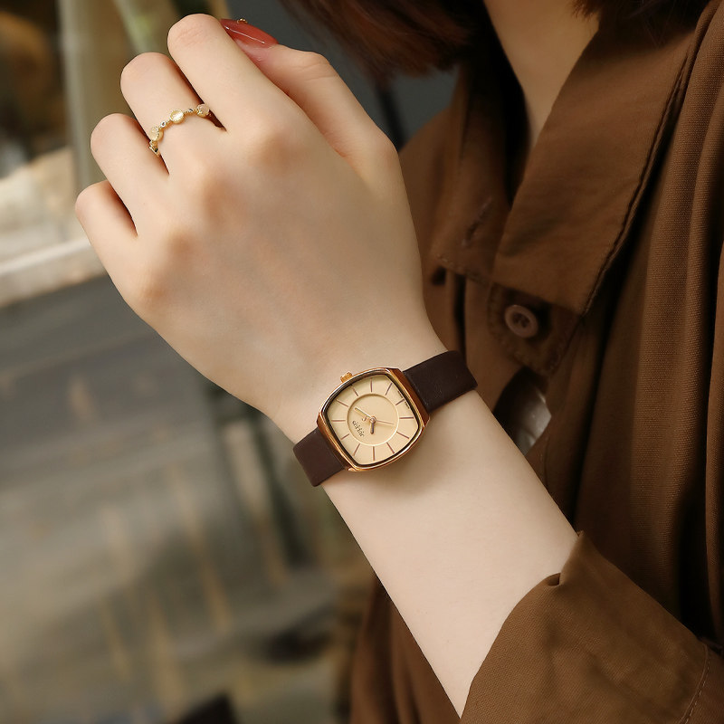 Poly Hour Watches Women Advanced Sensation Ins Wind Small Crowd Light Extravaganza 2021 New Waterproof Small Quartz Small Square Table