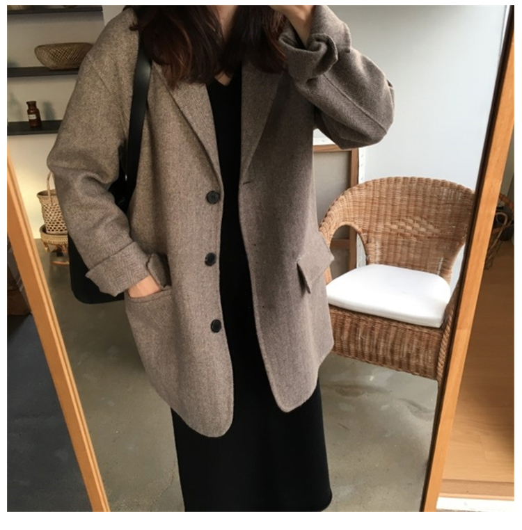 Phiên bản Hàn Quốc của mùa thu đông 2018 mẫu áo len retro Anh sang trọng dày len nhỏ phù hợp với nữ áo len ngắn thủy triều áo khoác dạ hàn quốc