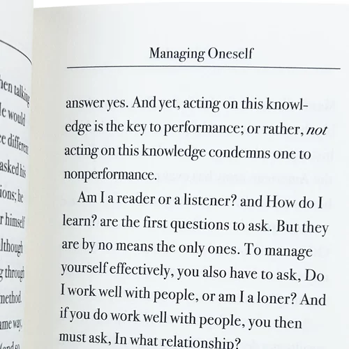 Оригинальная английская версия «Управление собой» Harvard Business Review Классика «Управление собой — ключ к успеху» Английская версия в твердом переплете Импортированная оригинальная английская книга