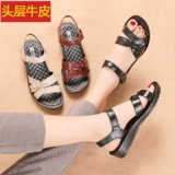 Летние сандалии для матери, комфортная обувь, туфли, из натуральной кожи, мягкая подошва, для среднего возраста