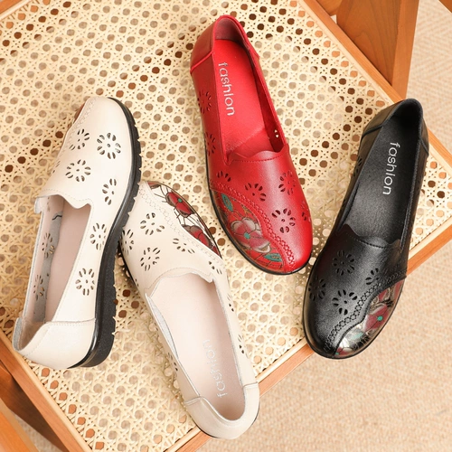 Летние сандалии для матери, комфортные туфли для кожаной обуви, из натуральной кожи, для среднего возраста, мягкая подошва