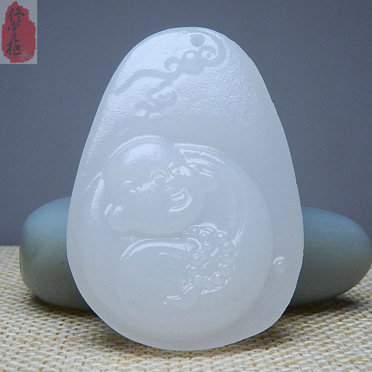 Buddha's pendant female natural Afghanistan white jade Buddha jade pendant women's jade necklace pendant hanfu jade peu jade pendant