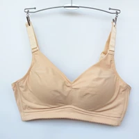 Два изготовленных тонуса кожи, грудные прокладки желательны