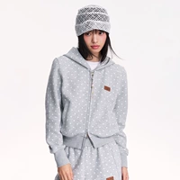 Съемный меховой воротник серого цвета с цветочным принтом