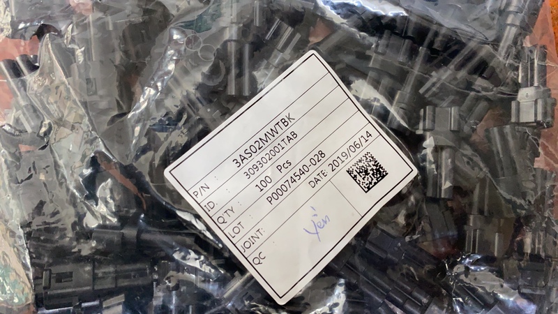 Hu Lian 3As02Mwtbk 309302001Tab Car Connector Socket Soft Shell Accessories