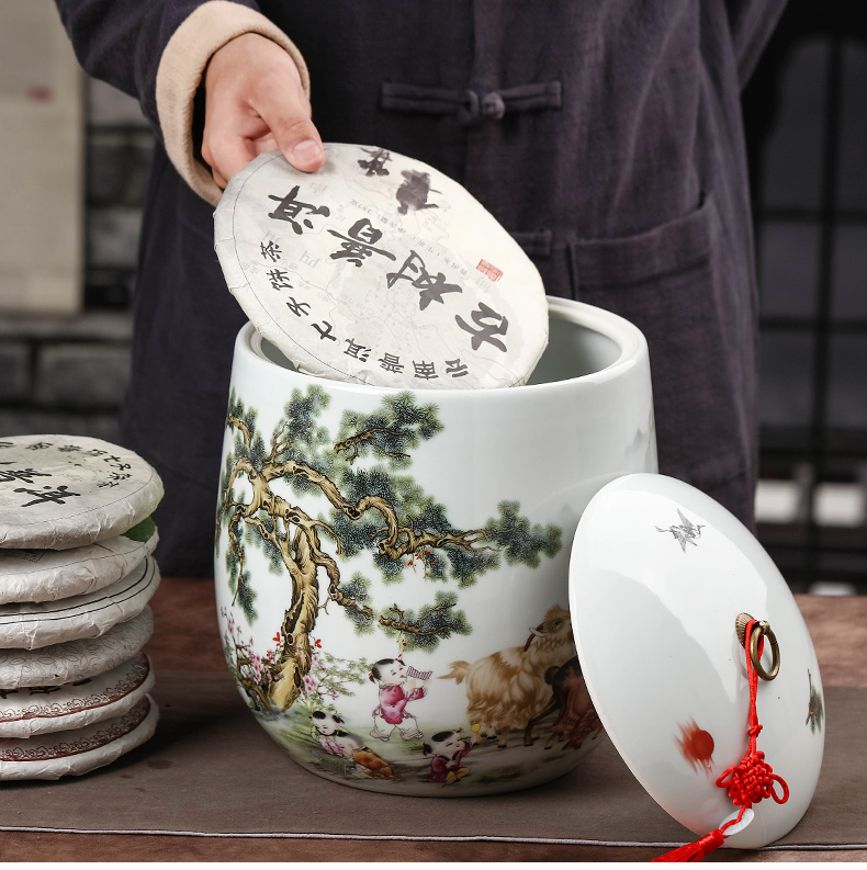 Jingdezhen caddy fixings tea cake ceramic seal pot store receives large pot of pu 'er tea bread seven receive a case