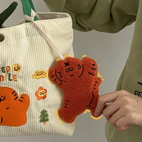 Большой кулон тигра