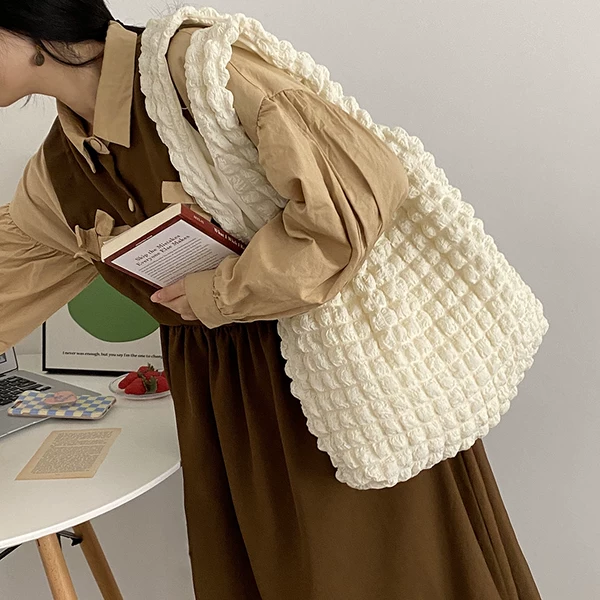 Товары от 唐糖包袋