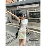 Летняя приталенная юбка, мини-юбка, цветочный принт, А-силуэт, с акцентом на бедрах