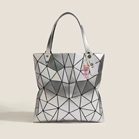 Нерегулярное серебро (отправить хрустальный медведь)