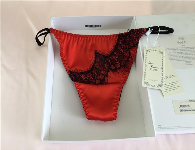 2019 Unmarks Lady Genuine Silk Briefs 100% mulberry silk Ladies Tiny pants T-pants Sexy 