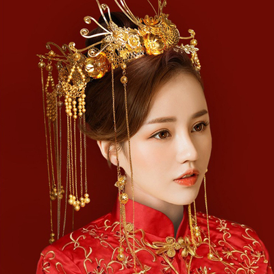 Golden Court Chinese Bride Headdress Ancient Dress Shake Phoenix Crown Atmospheric Simple Xiuhe Dress Marriage Hair Jewelry