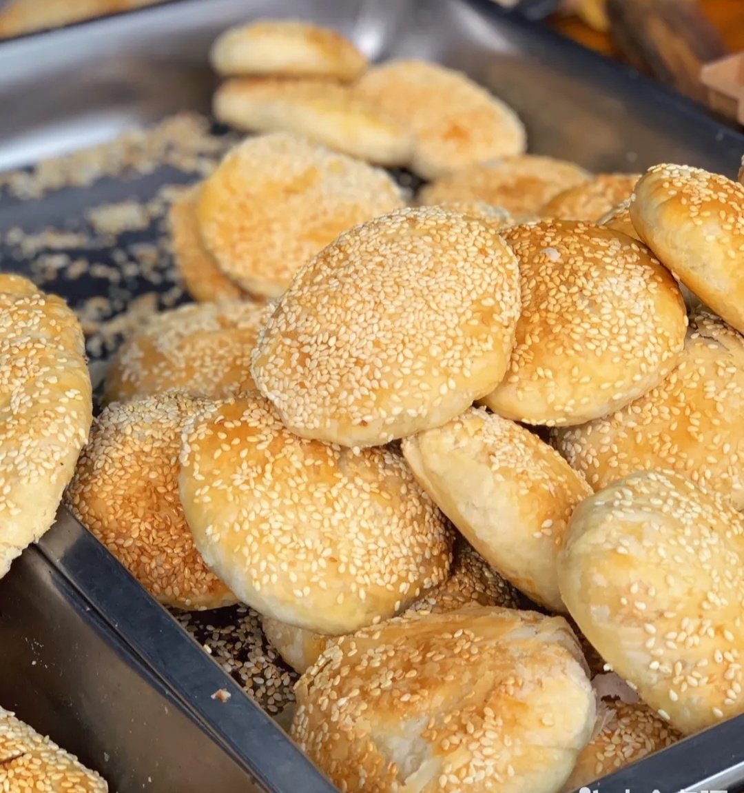 20 Suzhou gourmet flavours to recommend Pingjiang Road net red gold wheat crab shell yellow salty sweet taste