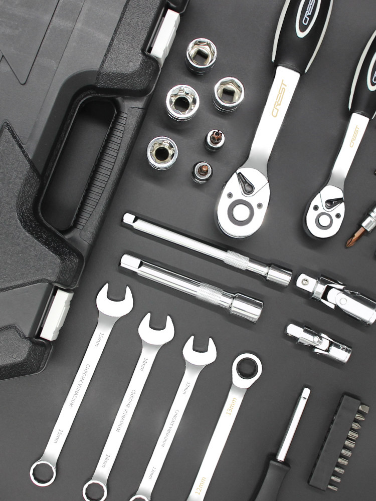 Auto Repair Socket Set, Car Maintenance Socket Combination, Complete Set of Car Repair Ratchet Wrench Tools in a Box