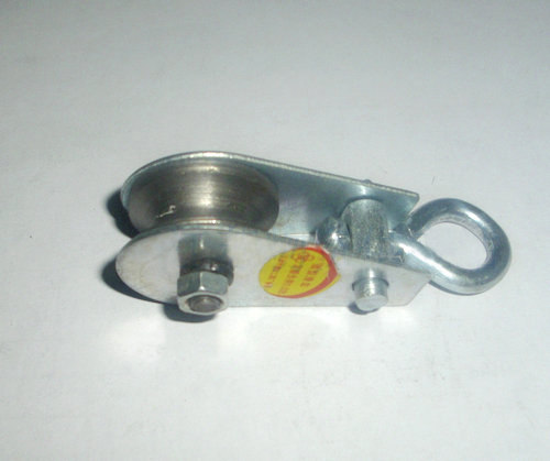 Driving cable hanging wire pulley lifting pulley ring bearing wheel miniature wire rope pulley 0 1T2t