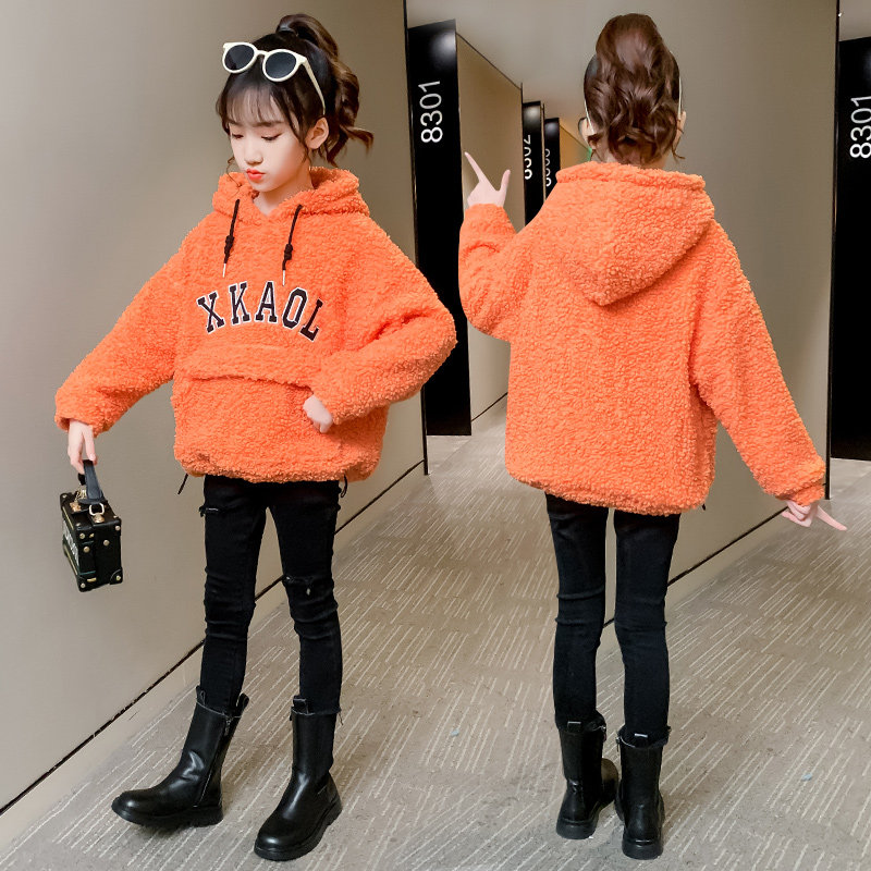 Girls plus jacket 2022 winter new childhood gas thickening sweater autumn lamb coat