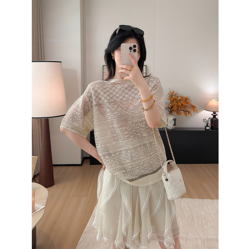 Yuansha! Lace Patchwork Hollow-Out Cotton Knit T-Shirt for Women, Round Neck, Loose Fit, Slimming, Thin and Breathable Top