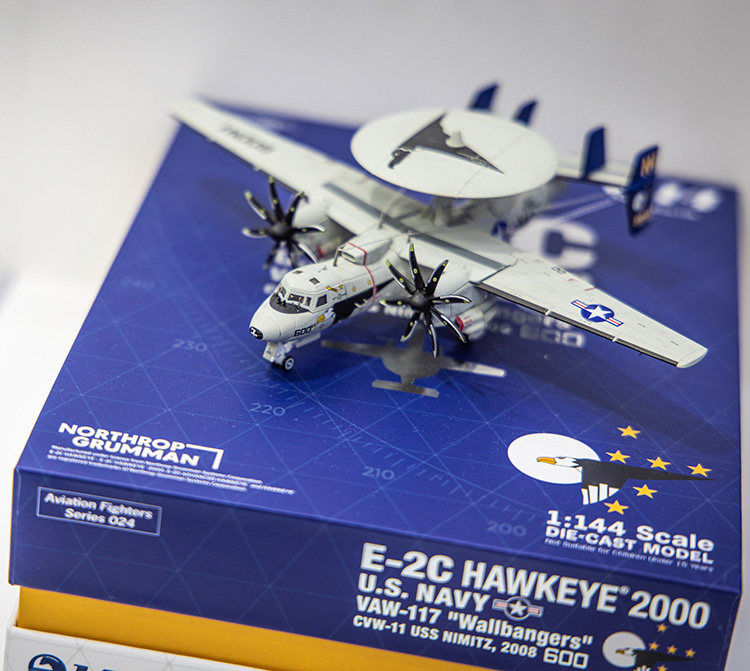 1/144 新品未使用 E-2C VAW-117 「Wallbangers」 S14 1/144 E-2C Aviation Fighter 024 Hawkeye US Navy VAW-117